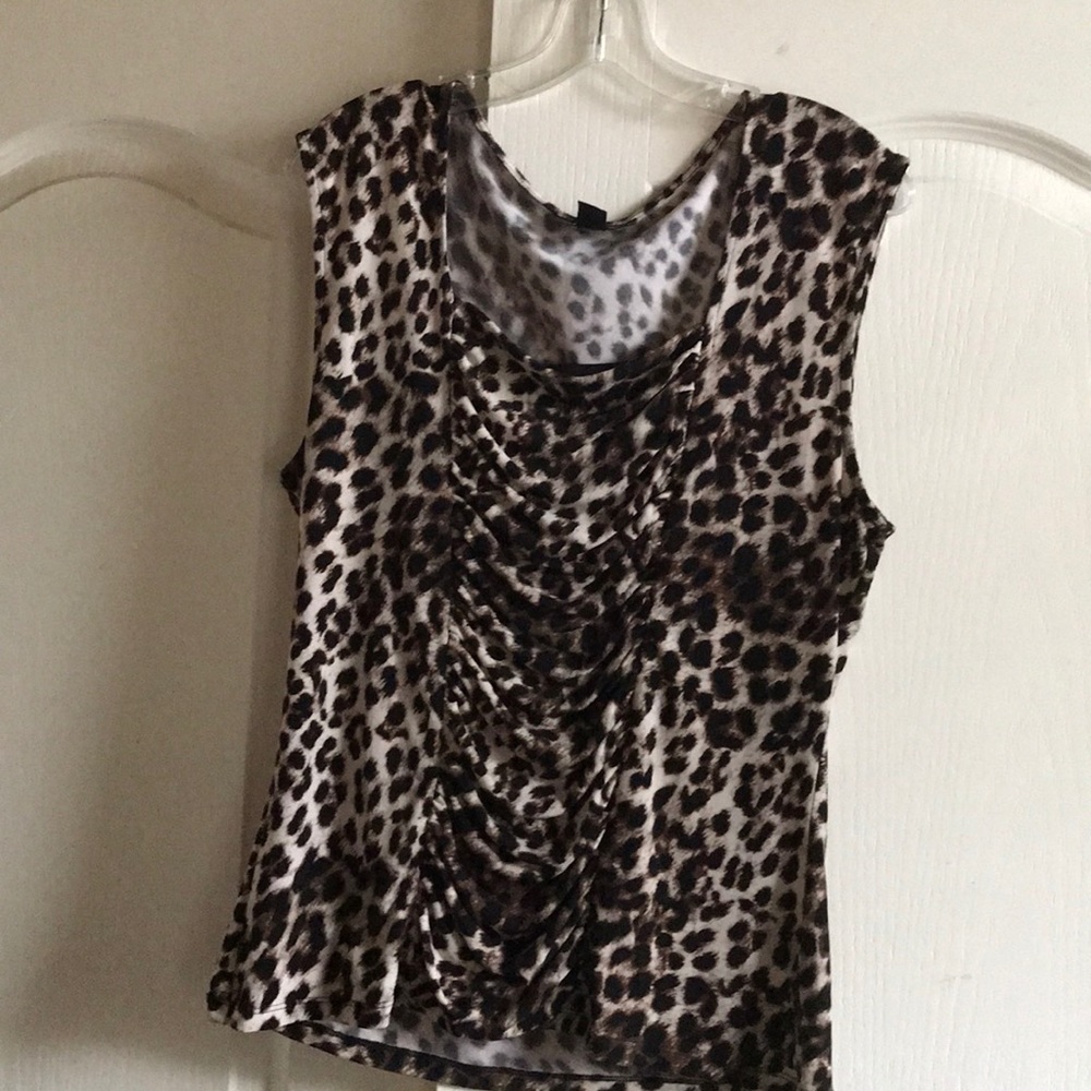no sleeve cheetah blouse